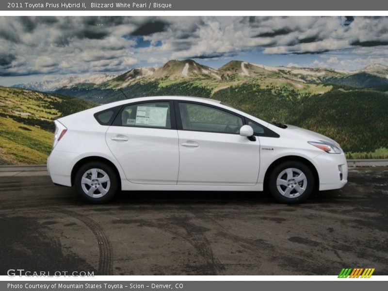 Blizzard White Pearl / Bisque 2011 Toyota Prius Hybrid II