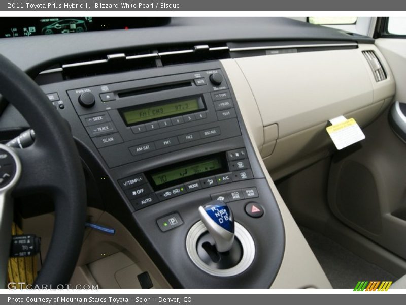 Blizzard White Pearl / Bisque 2011 Toyota Prius Hybrid II