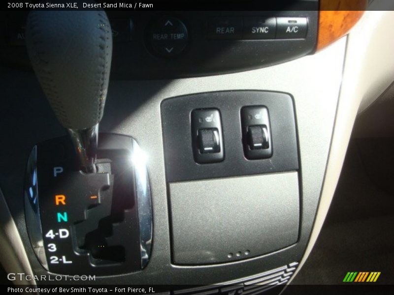 Desert Sand Mica / Fawn 2008 Toyota Sienna XLE