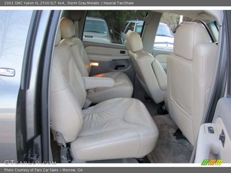 Storm Gray Metallic / Neutral Tan/Shale 2001 GMC Yukon XL 2500 SLT 4x4