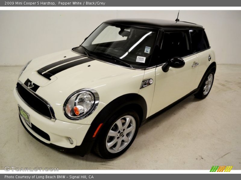 Pepper White / Black/Grey 2009 Mini Cooper S Hardtop