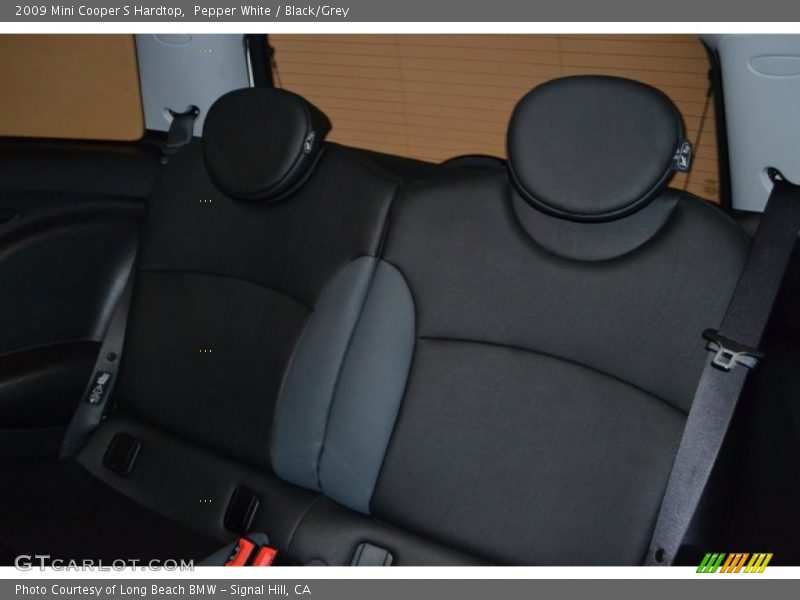 Pepper White / Black/Grey 2009 Mini Cooper S Hardtop