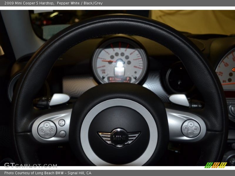 Pepper White / Black/Grey 2009 Mini Cooper S Hardtop