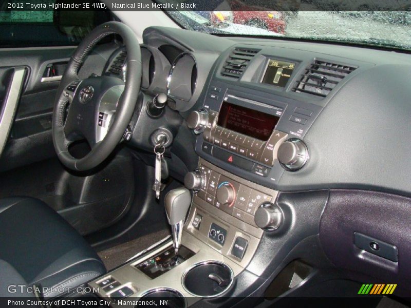 Nautical Blue Metallic / Black 2012 Toyota Highlander SE 4WD