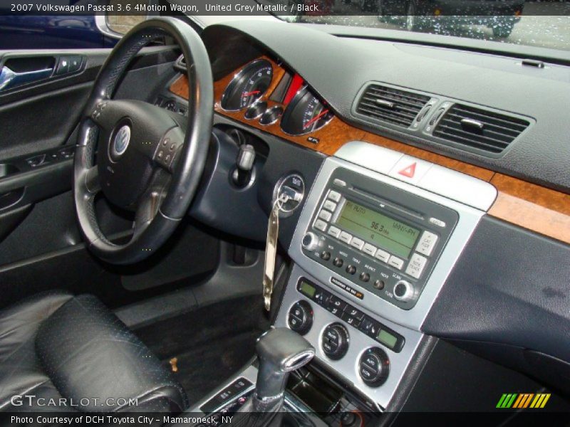 United Grey Metallic / Black 2007 Volkswagen Passat 3.6 4Motion Wagon