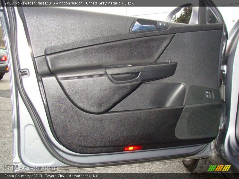 United Grey Metallic / Black 2007 Volkswagen Passat 3.6 4Motion Wagon