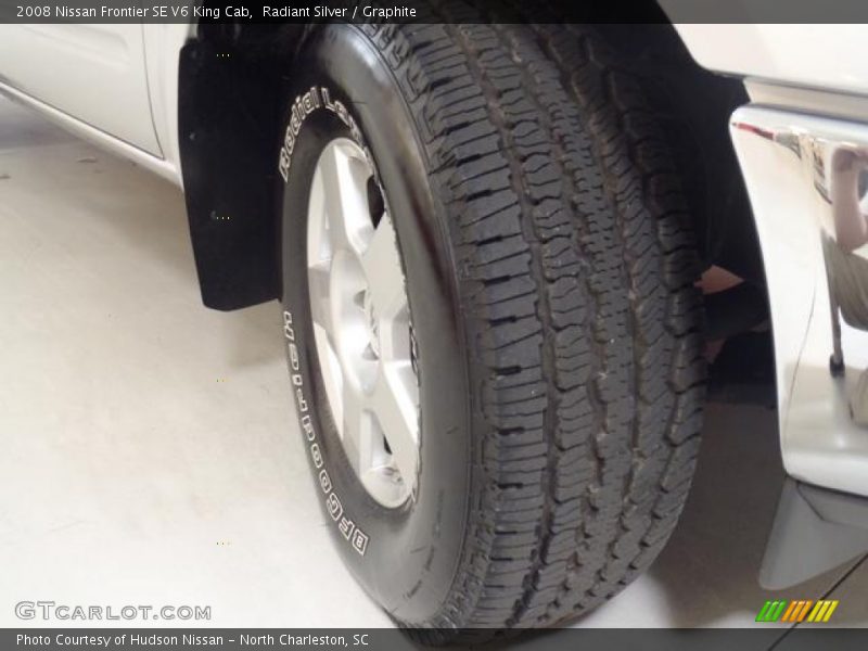 Radiant Silver / Graphite 2008 Nissan Frontier SE V6 King Cab