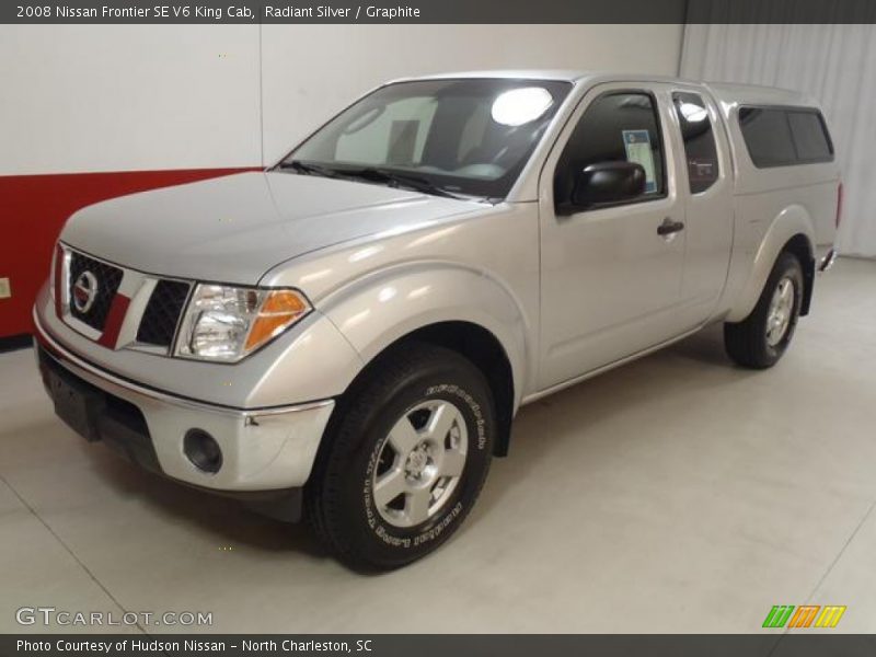 Radiant Silver / Graphite 2008 Nissan Frontier SE V6 King Cab