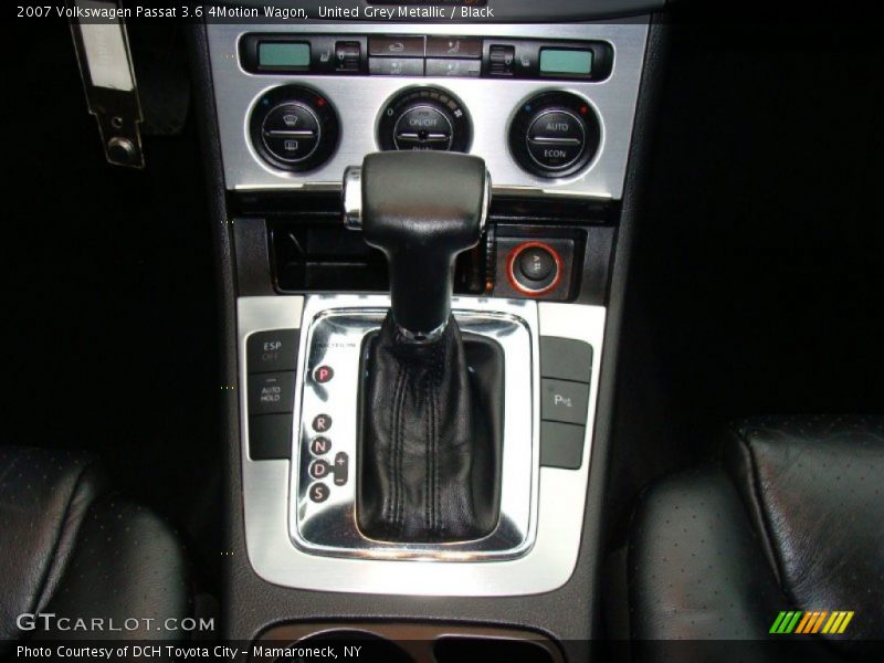 United Grey Metallic / Black 2007 Volkswagen Passat 3.6 4Motion Wagon