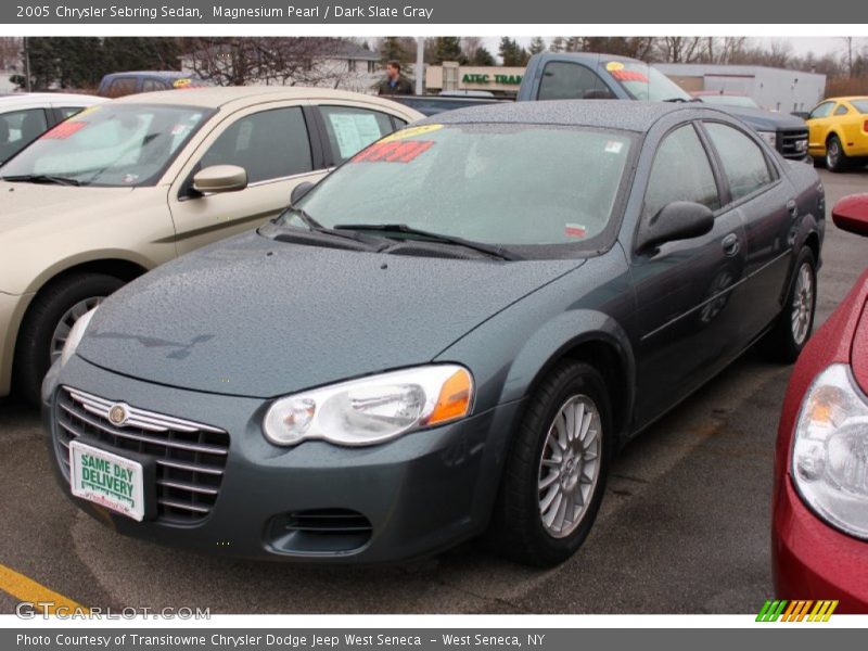 Magnesium Pearl / Dark Slate Gray 2005 Chrysler Sebring Sedan
