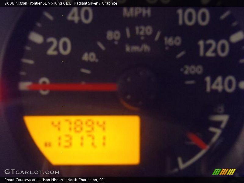 Radiant Silver / Graphite 2008 Nissan Frontier SE V6 King Cab