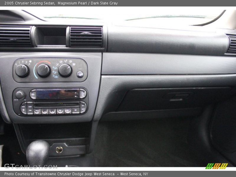 Magnesium Pearl / Dark Slate Gray 2005 Chrysler Sebring Sedan