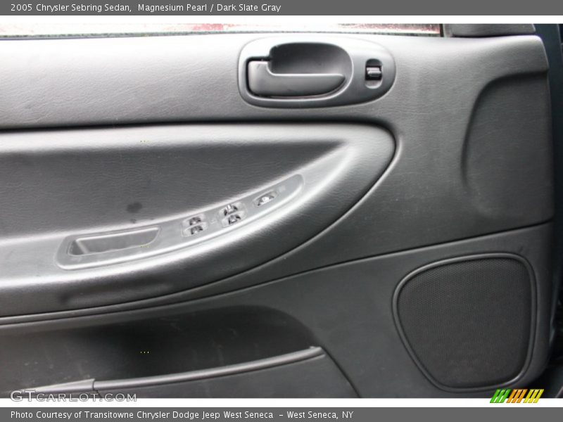 Magnesium Pearl / Dark Slate Gray 2005 Chrysler Sebring Sedan