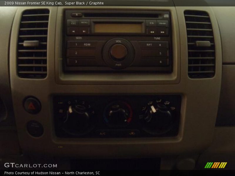 Super Black / Graphite 2009 Nissan Frontier SE King Cab