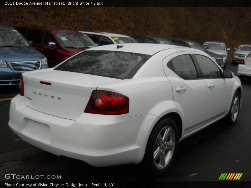 Bright White / Black 2011 Dodge Avenger Mainstreet