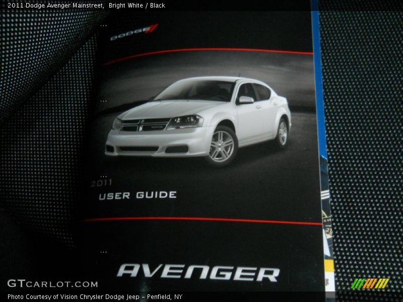 Bright White / Black 2011 Dodge Avenger Mainstreet