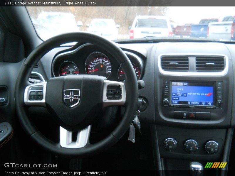 Bright White / Black 2011 Dodge Avenger Mainstreet
