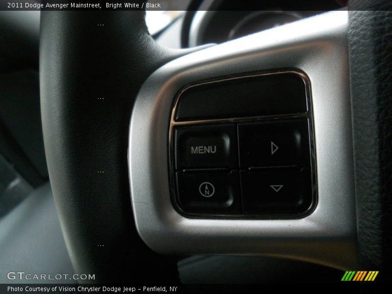 Bright White / Black 2011 Dodge Avenger Mainstreet