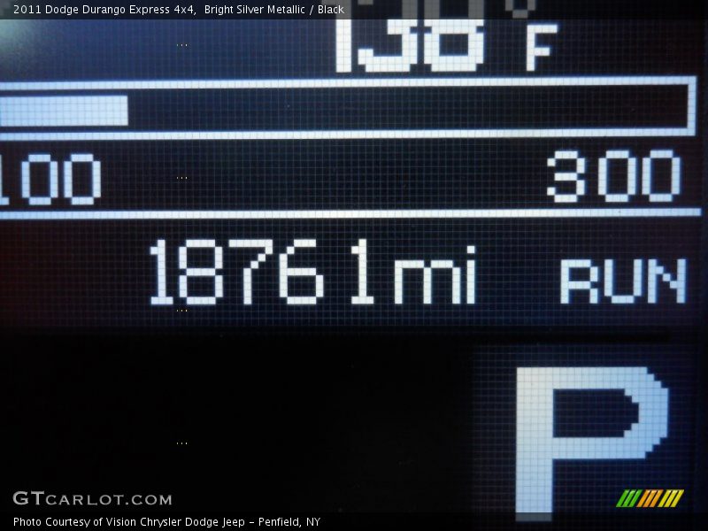 Bright Silver Metallic / Black 2011 Dodge Durango Express 4x4