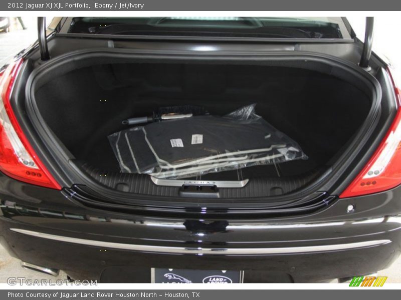  2012 XJ XJL Portfolio Trunk