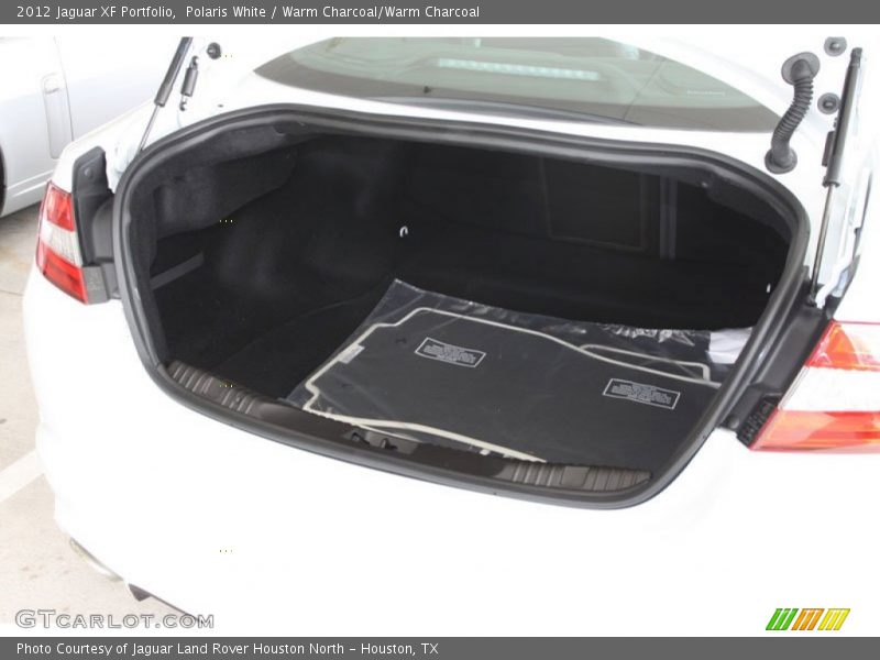  2012 XF Portfolio Trunk