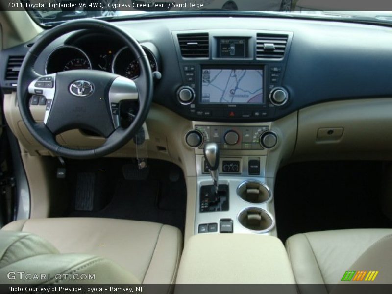 Cypress Green Pearl / Sand Beige 2011 Toyota Highlander V6 4WD