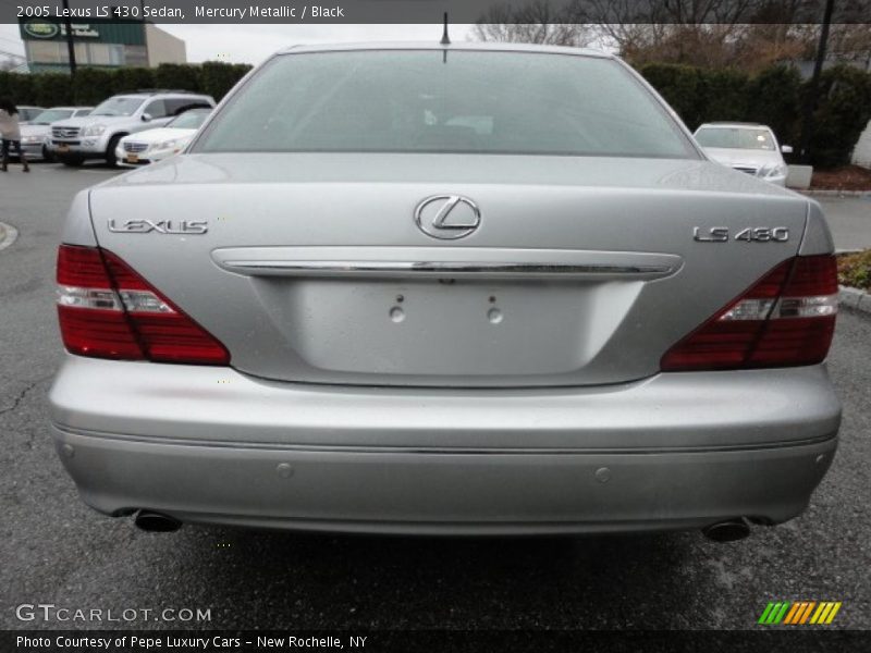 Mercury Metallic / Black 2005 Lexus LS 430 Sedan