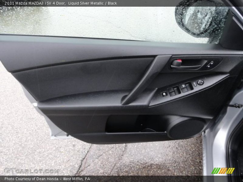 Liquid Silver Metallic / Black 2011 Mazda MAZDA3 i SV 4 Door