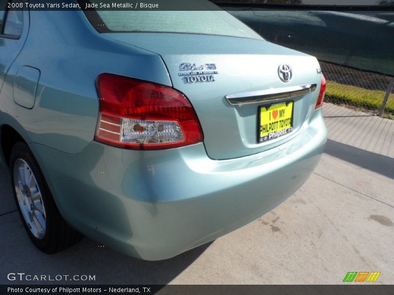 Jade Sea Metallic / Bisque 2008 Toyota Yaris Sedan