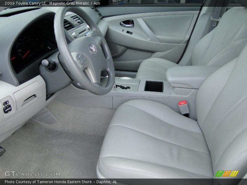Magnetic Gray Metallic / Ash 2009 Toyota Camry LE
