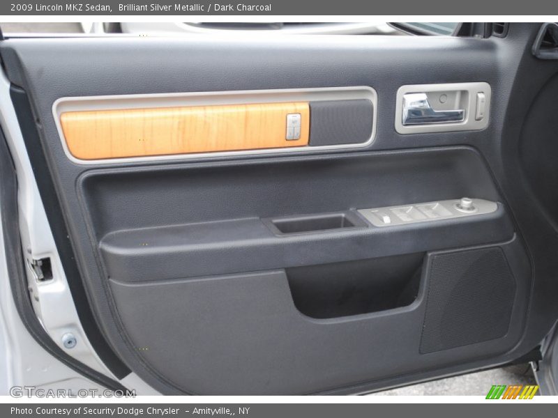 Brilliant Silver Metallic / Dark Charcoal 2009 Lincoln MKZ Sedan