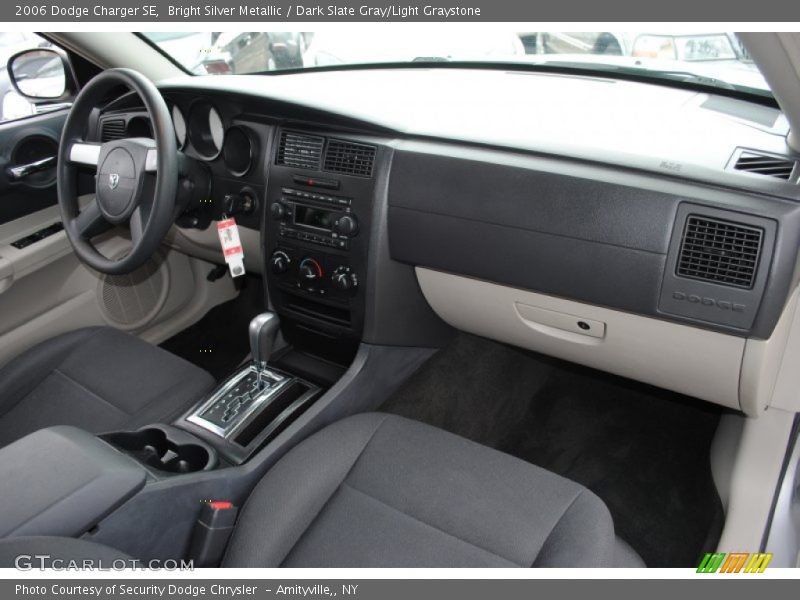 Bright Silver Metallic / Dark Slate Gray/Light Graystone 2006 Dodge Charger SE