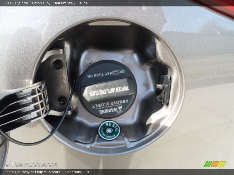 Chai Bronze / Taupe 2012 Hyundai Tucson GLS