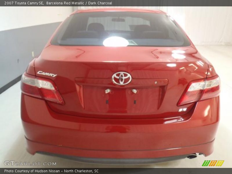 Barcelona Red Metallic / Dark Charcoal 2007 Toyota Camry SE
