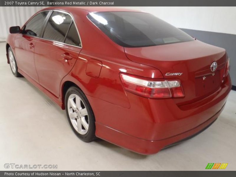 Barcelona Red Metallic / Dark Charcoal 2007 Toyota Camry SE