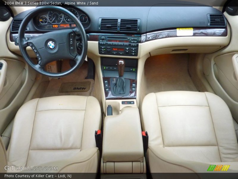 Alpine White / Sand 2004 BMW 3 Series 330xi Sedan