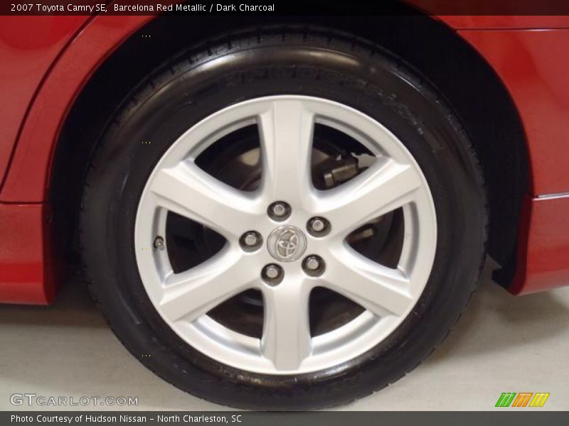 Barcelona Red Metallic / Dark Charcoal 2007 Toyota Camry SE