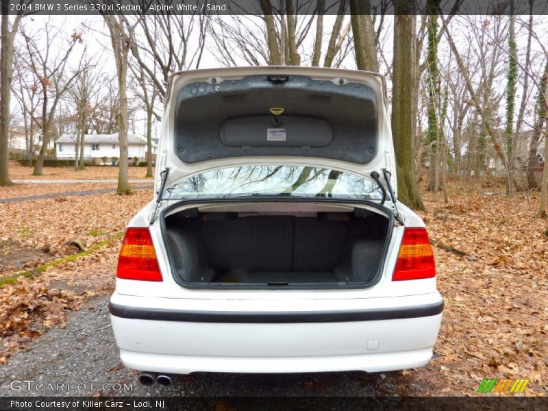 Alpine White / Sand 2004 BMW 3 Series 330xi Sedan