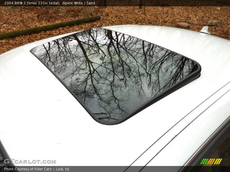 Alpine White / Sand 2004 BMW 3 Series 330xi Sedan