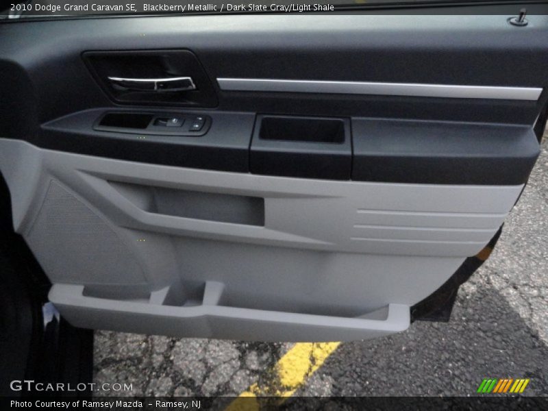 Blackberry Metallic / Dark Slate Gray/Light Shale 2010 Dodge Grand Caravan SE