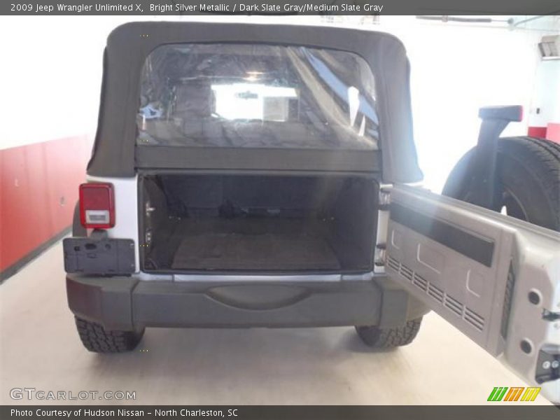 Bright Silver Metallic / Dark Slate Gray/Medium Slate Gray 2009 Jeep Wrangler Unlimited X