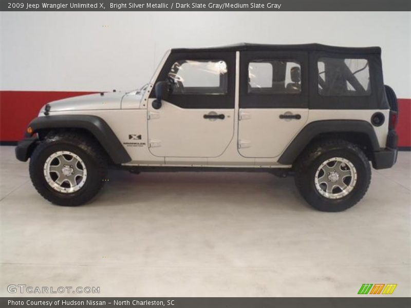 Bright Silver Metallic / Dark Slate Gray/Medium Slate Gray 2009 Jeep Wrangler Unlimited X