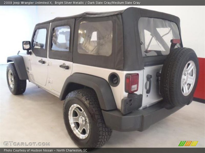 Bright Silver Metallic / Dark Slate Gray/Medium Slate Gray 2009 Jeep Wrangler Unlimited X
