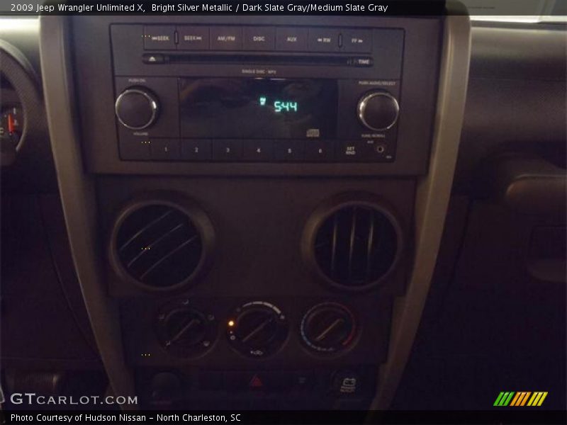 Bright Silver Metallic / Dark Slate Gray/Medium Slate Gray 2009 Jeep Wrangler Unlimited X