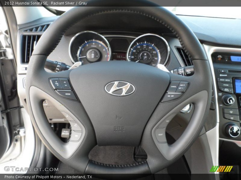 Radiant Silver / Gray 2012 Hyundai Sonata SE