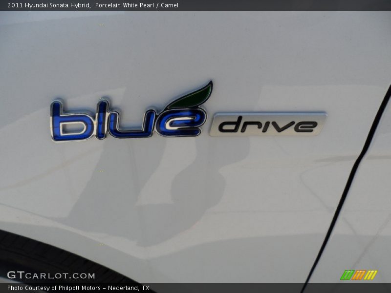  2011 Sonata Hybrid Logo