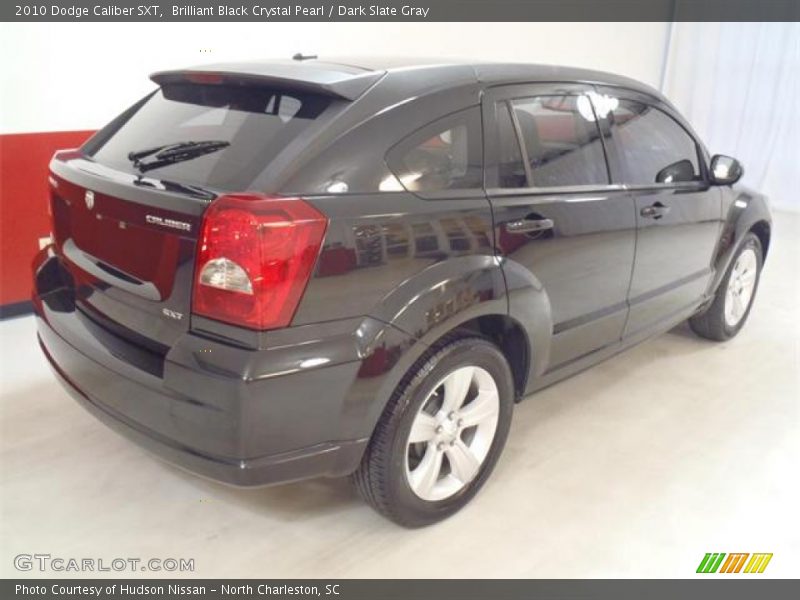 Brilliant Black Crystal Pearl / Dark Slate Gray 2010 Dodge Caliber SXT