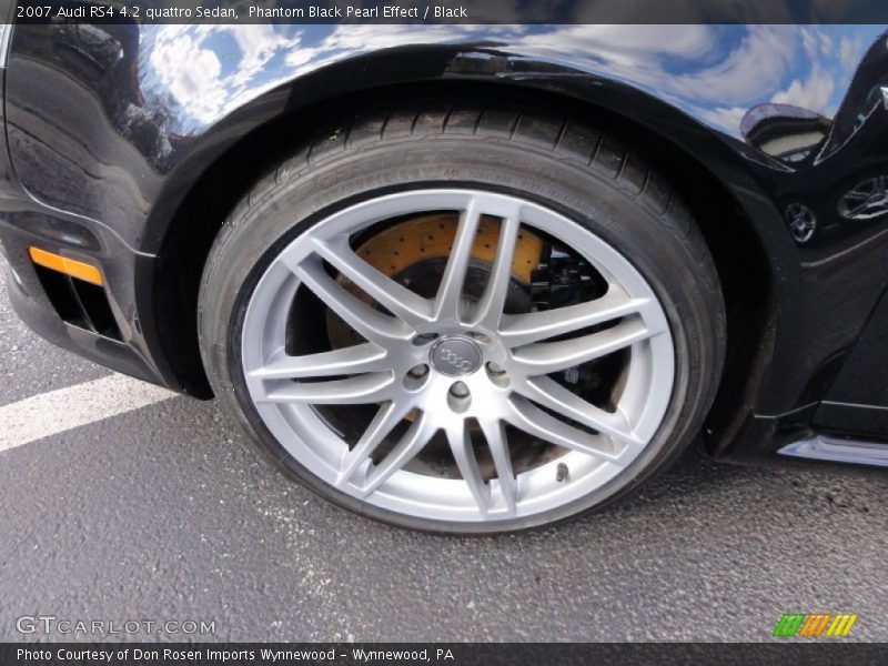  2007 RS4 4.2 quattro Sedan Wheel