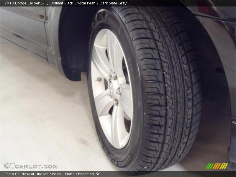 Brilliant Black Crystal Pearl / Dark Slate Gray 2010 Dodge Caliber SXT