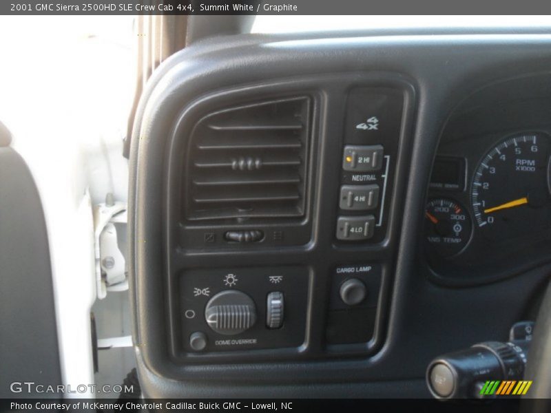 Summit White / Graphite 2001 GMC Sierra 2500HD SLE Crew Cab 4x4